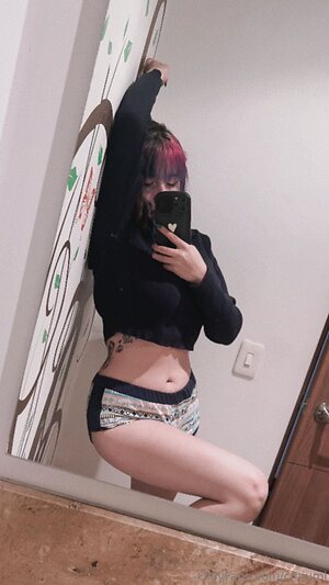 emi ero Nude Leaked Photo #13