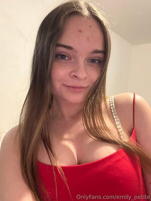 emily petite Nude Leaked Photo #12