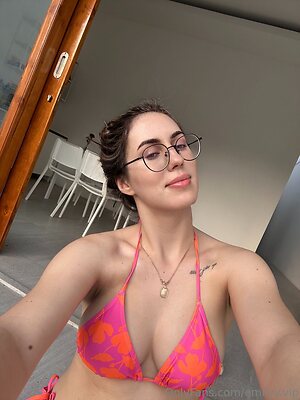 emilyy vip Nude Leaked Photo #22