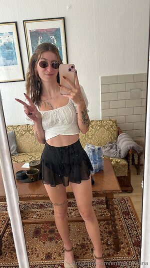 emma malina Nude Leaked Photo #10