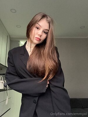 emmyxi Nude Leaked Photo #8