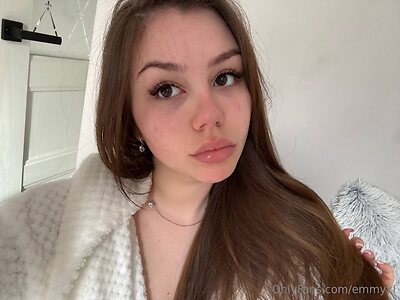emmyxi Nude Leaked Photo #16