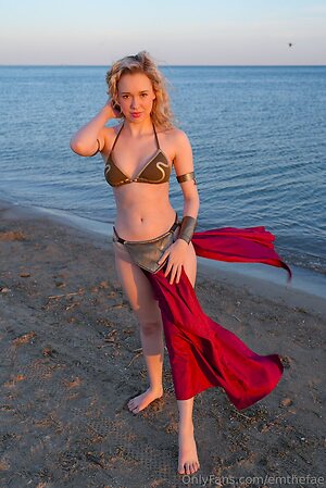 emthefae Nude Leaked Photo #9