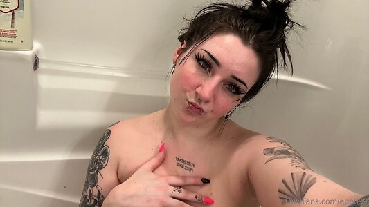 epp699 Nude Leaked Photo #12