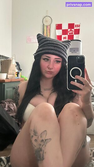 epp699 Nude Leaked Photo #27