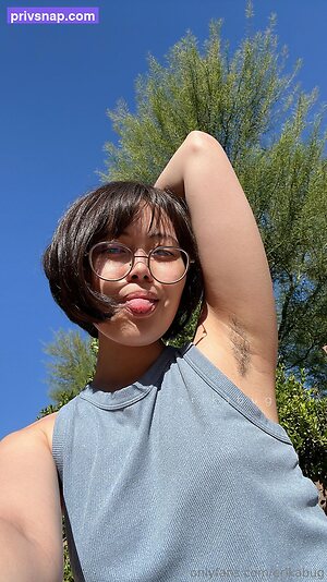 erikabug Nude Leaked Photo #34