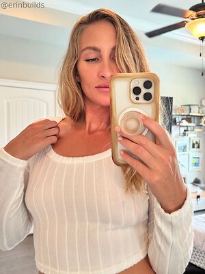 erinbuilds Nude Leaked Photo #6