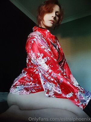 estralphoenix Nude Leaked Photo #3