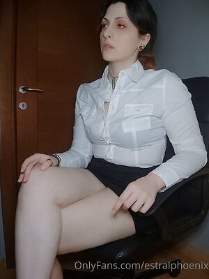 estralphoenix Nude Leaked Photo #15