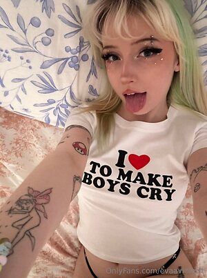 evaaviolettt Nude Leaked Photo #26