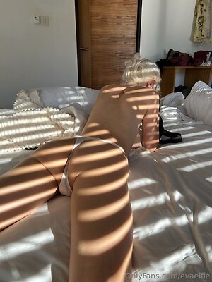 evaelfie Nude Leaked Photo #14