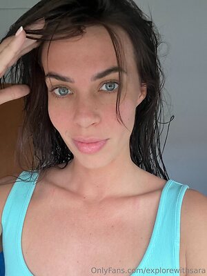 explorewithsara Nude Leaked Photo #5