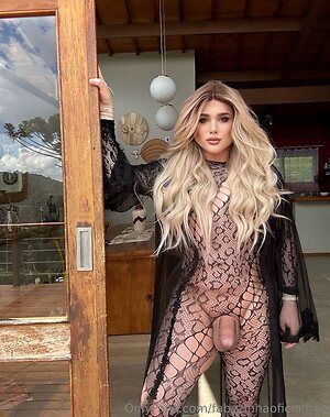 fabyzinhaoficialfree Nude Leaked Photo #24