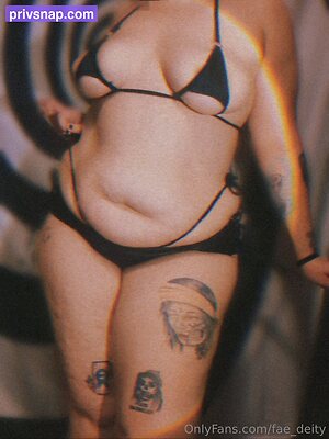 fae deity Nude Leaked Photo #3
