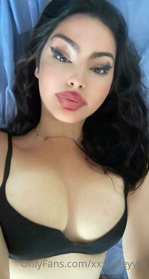 fairydelphine Nude Leaked Photo #21