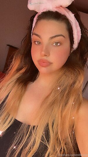 fairydelphine Nude Leaked Photo #26