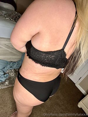 familyfunxxx Nude Leaked Photo #3
