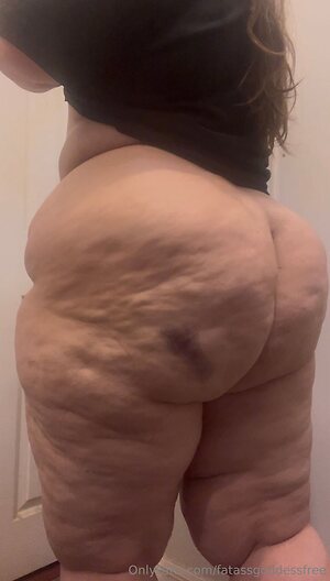 fatassgoddessfree Nude Leaked Photo #18