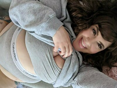 fayedanielsbbw Nude Leaked Photo #26