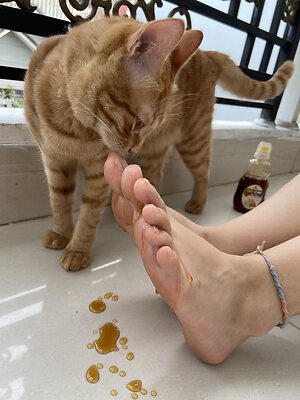 feetbecks Nude Leaked Photo #4