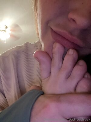 feettreatfreak Nude Leaked Photo #2