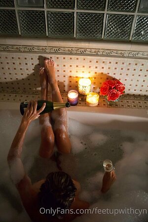 feetupwithcyn Nude Leaked Photo #19