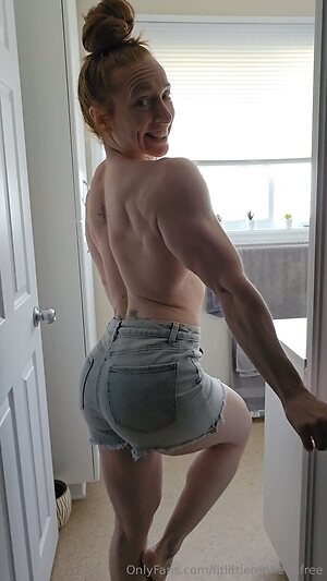 fitlittleredheadfree Nude Leaked Photo #3