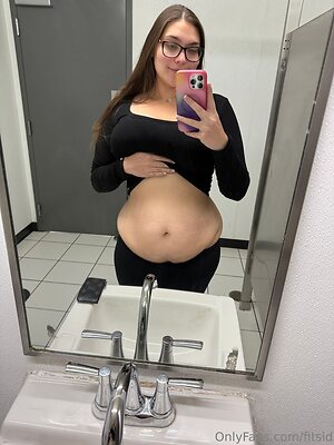 fitsid Nude Leaked Photo #18