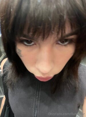 flumenar Nude Leaked Photo #9