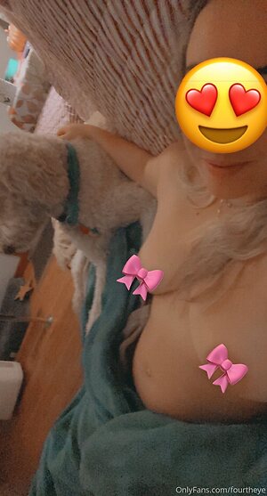 fourtheye Nude Leaked Photo #19