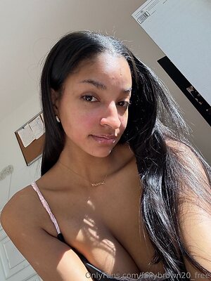 foxybrown20 free Nude Leaked Photo #5