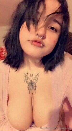franviolet Nude Leaked Photo #16