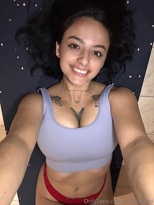 freakydesi Nude Leaked Photo #14