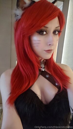 freeeroticneko Nude Leaked Photo #12