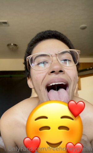 freehoneygriffin Nude Leaked Photo #7