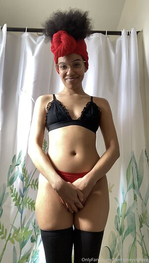 freehoneygriffin Nude Leaked Photo #12