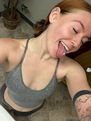 freejadeavery Nude Leaked Photo #12
