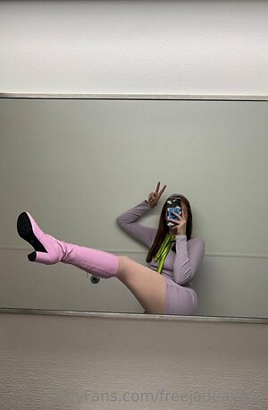 freejadeavery Nude Leaked Photo #13