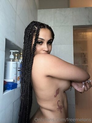 freemelons Nude Leaked Photo #10