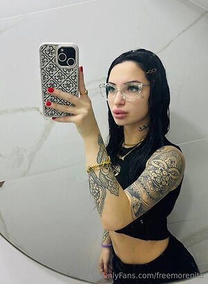 freemorenita Nude Leaked Photo #3