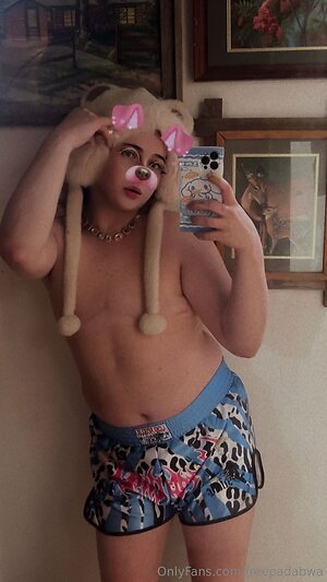 freepadabwa Nude Leaked Photo #10