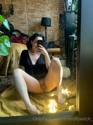 friendlywitch  Nude Leaked Photo #7