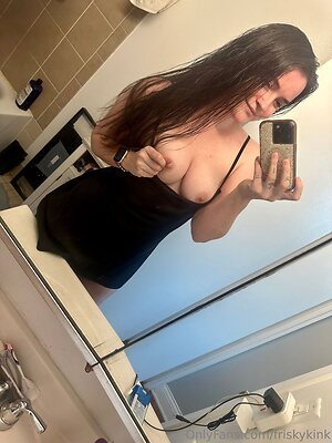 friskykink Nude Leaked Photo #18
