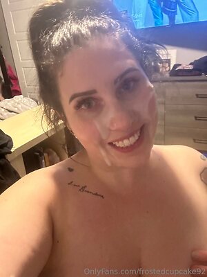 frostedcupcake92 Nude Leaked Photo #10