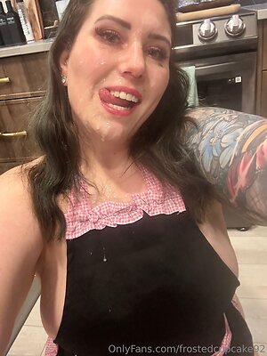frostedcupcake92 Nude Leaked Photo #11