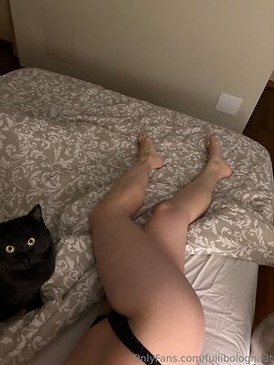 fullibologna3t Nude Leaked Photo #9