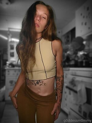 g0ddessm0mmyfree Nude Leaked Photo #13