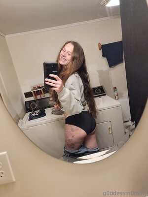 g0ddessm0mmyfree Nude Leaked Photo #18