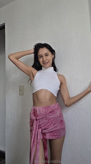 gabriela shn gratis Nude Leaked Photo #8