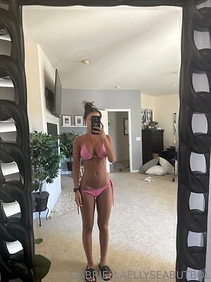gabriellaellysefree Nude Leaked Photo #6